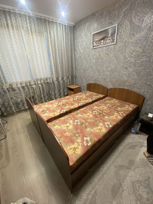 Продам два ліжка