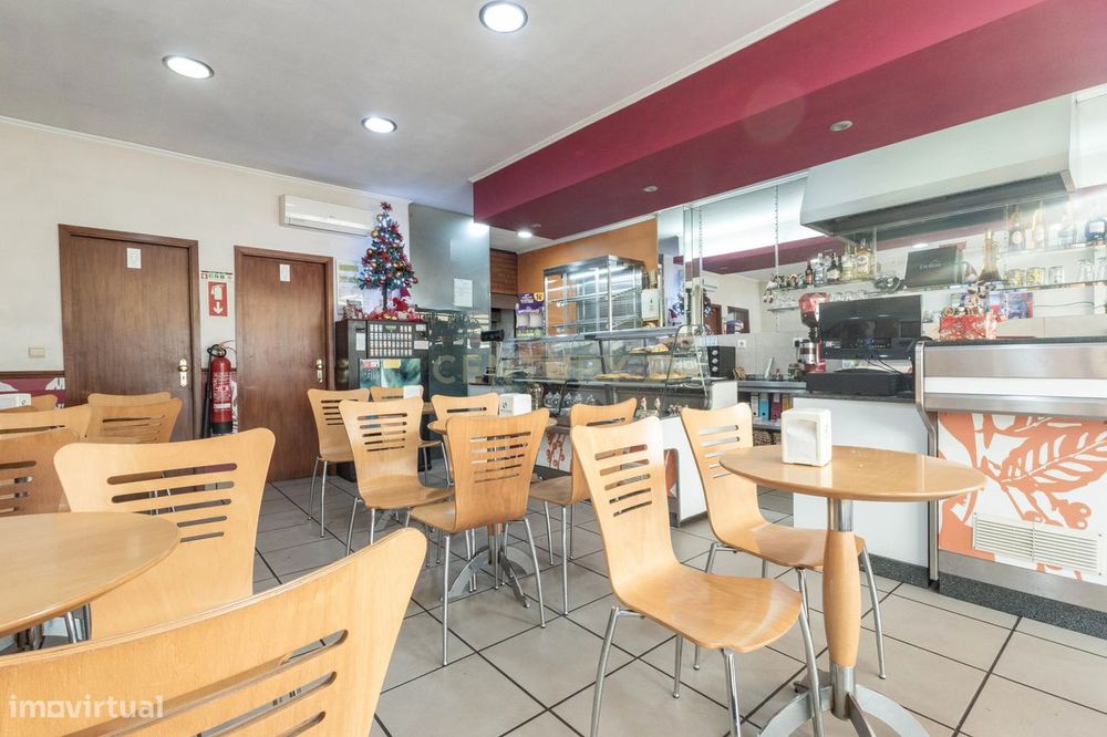 Trespasse de Café / Pão Quente – Santa Cruz do Bispo