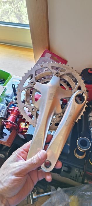 Pedaleiras Shimano Tiagra.