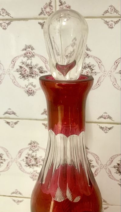 Garrafa em cristal lapidada