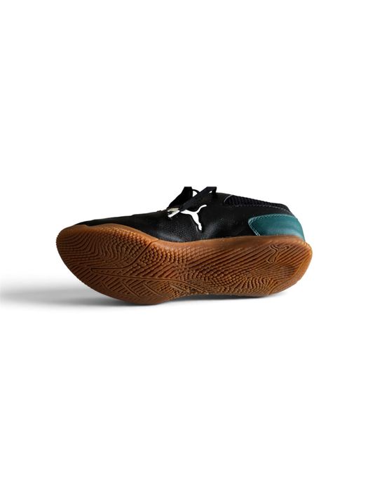 Chuteiras preta puma