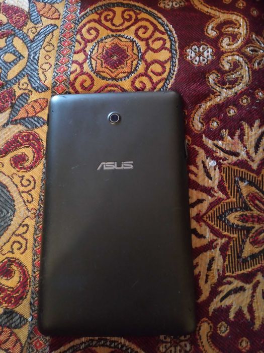 Продам планшет Asus fonepad 7 ( K00E)
