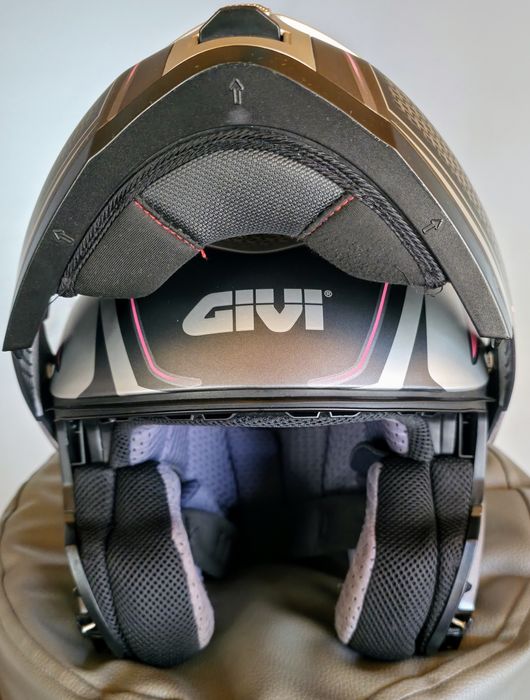 Capacete Modular Givi X.21 Challenger — Tamanho S

Vende-se capacete G