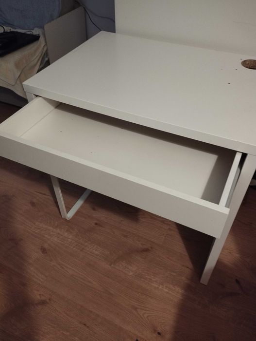 Biurko białe Ikea