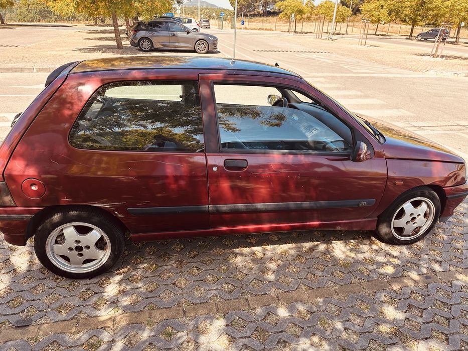 Renault Clio Rti