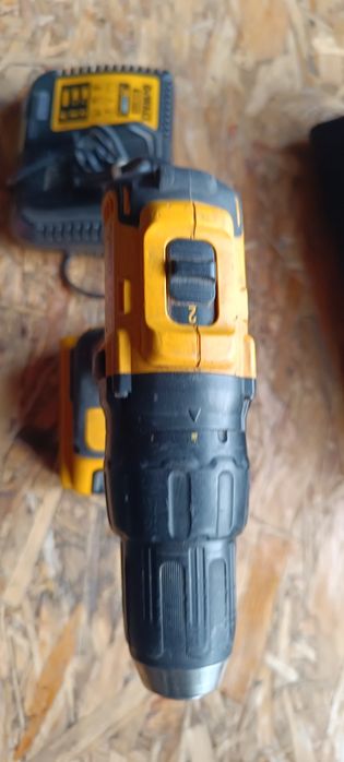 Wkrętarka DeWalt dcd777 p1