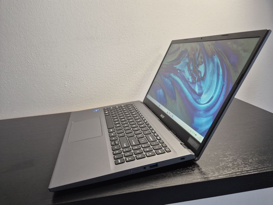 Laptop biznesowy Acer, i5 1235u, 16GB RAM, 512GB SSD, Win11