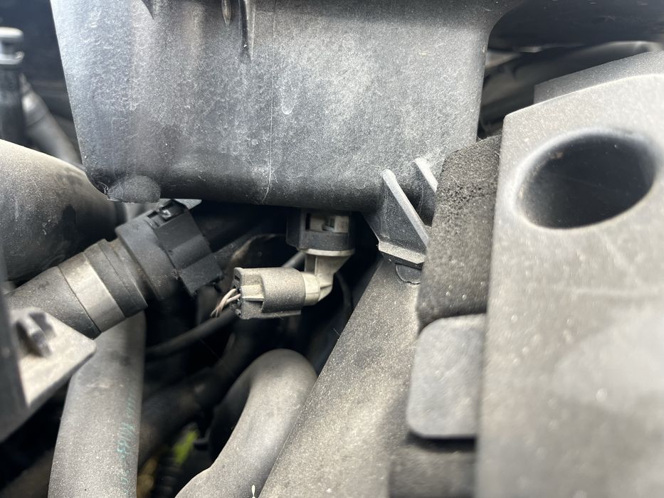 Расширительный бачок с крышкой BMW 5 (E60/E61) 6 (E63/E64) 7 (E65/E66/E67) X3 (E83)