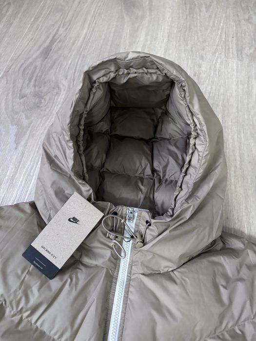 Пуховик чоловічий Nike nsw