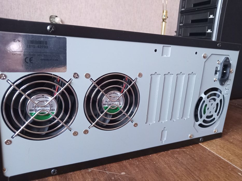 Станция дубликатор жестких дисков SySTOR(USA)