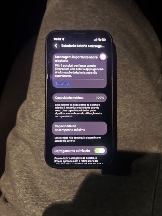 Iphone 13 mini.