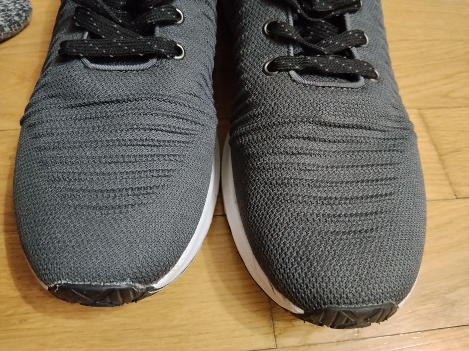 Кросівки чоловічі розмір 45