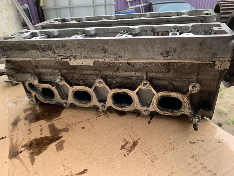 Гбц головка 2.0 16v Peugeot 307 406 607 806 Citroen c4 c5 c8 Jumpy