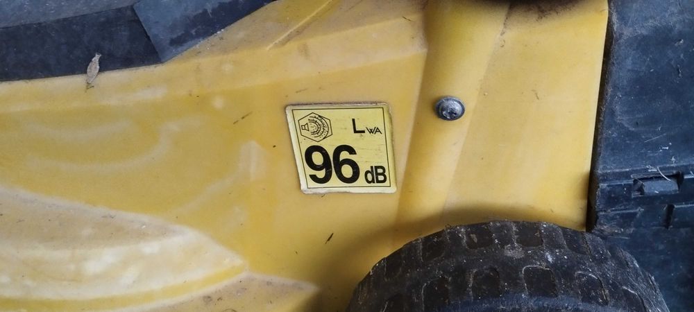 Cortadore de relva e aparador de relva