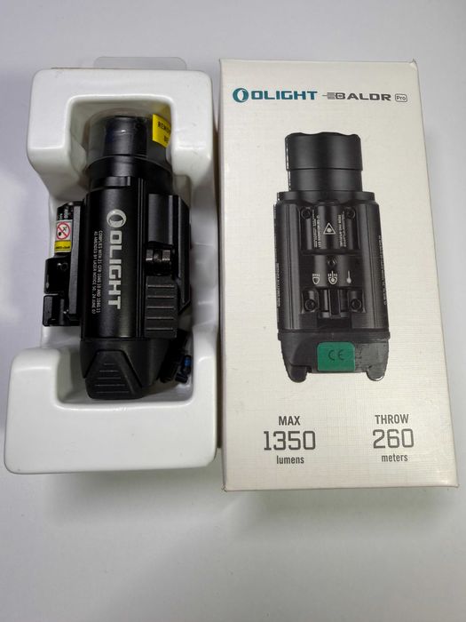 Ліхтар підствольний з ЛЦВ Olight Baldr Pro для АК, AR15 на пікатінні
