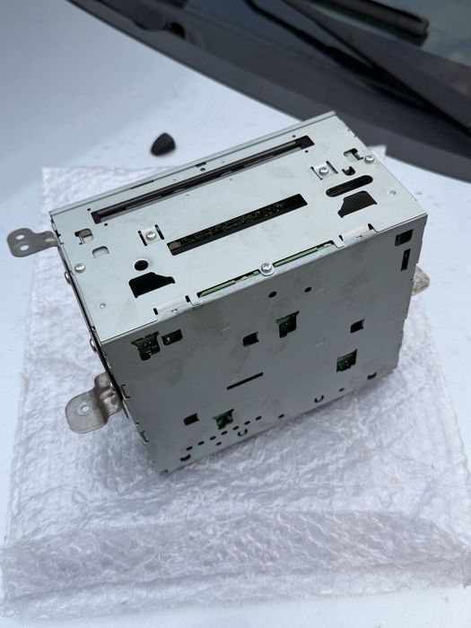 Магнітола Mitsubishi Outlander XL Rockford Fosgate 8701A260 + рамка