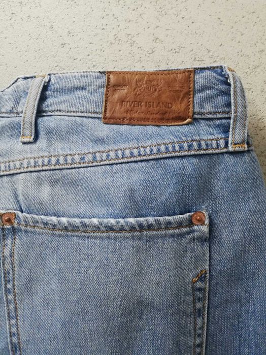 Spodnie jeansowe JEANSY River Island