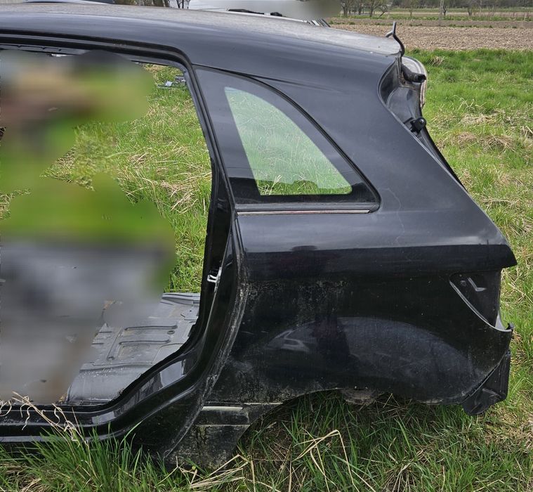 Mercedes W245 tylna lewa ćwiartka