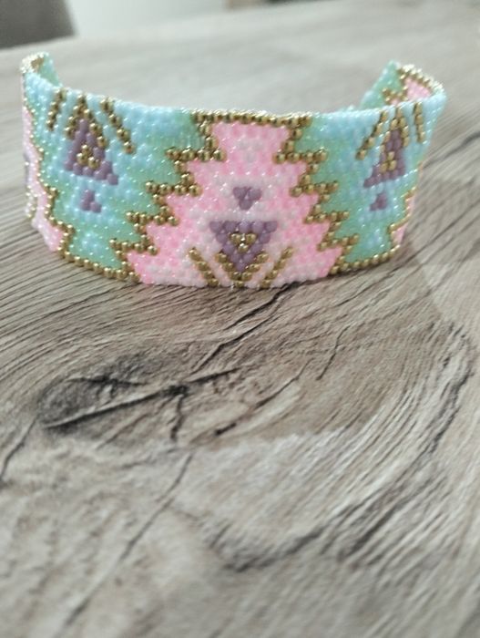 Bransoletka z koralików toho