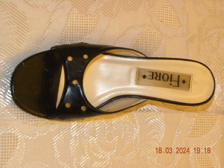 Klapki Fiore; rozmiar 4/36,5