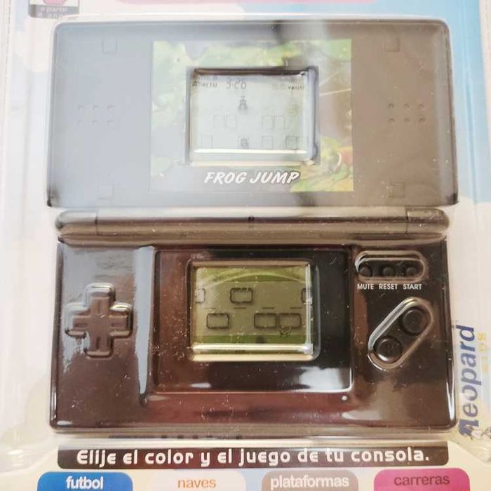 Consola GameGo com duplo ecrãn jogo Frog Jump