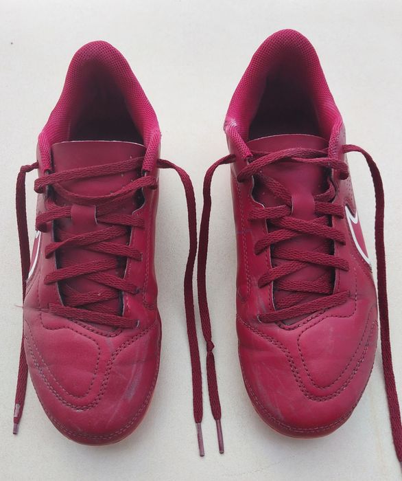 Buty piłkarskie korki Nike, rozmiar 38,5