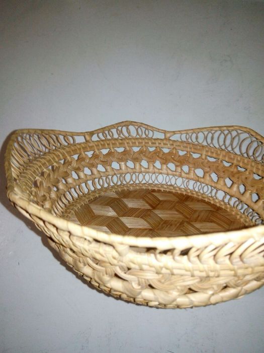 Плетеные сухарницы