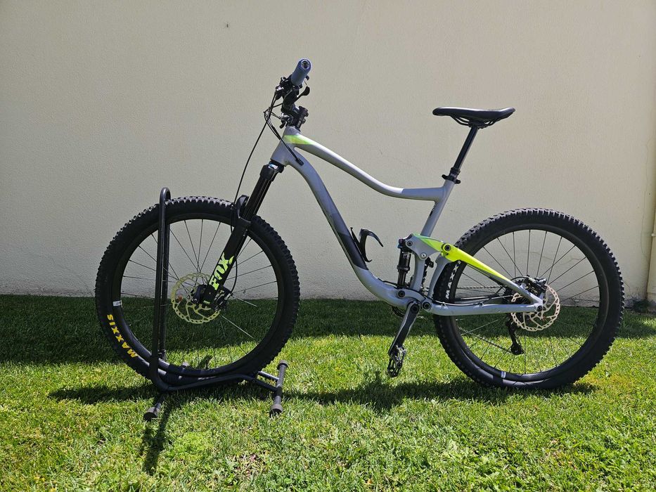 Giant Trance 2 27.5" Tamanho L