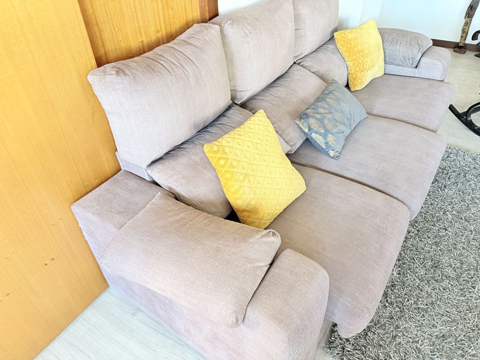 Sofa extensivel com costas reclinaveis