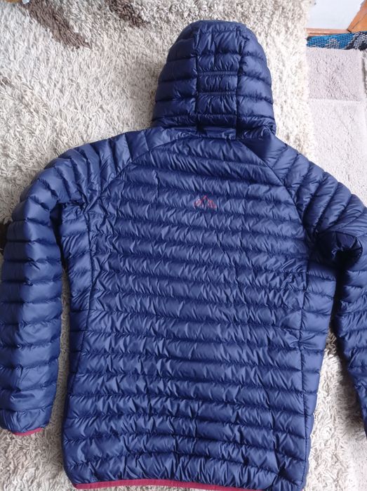 FJERN  AKTIV  Down Hooded Jacket 90/10 ,700Fill power.