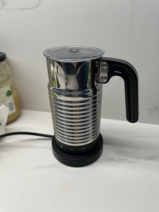 Spieniacz do mleka Nespresso Aeroccino 4