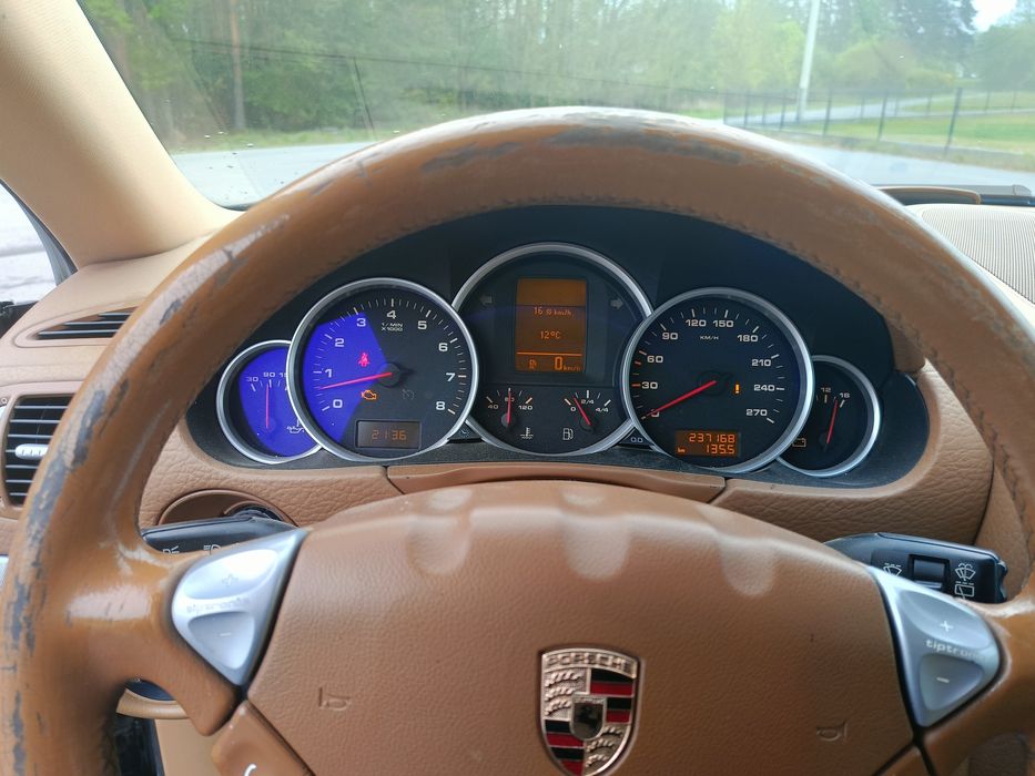 Porsche Cayenne S