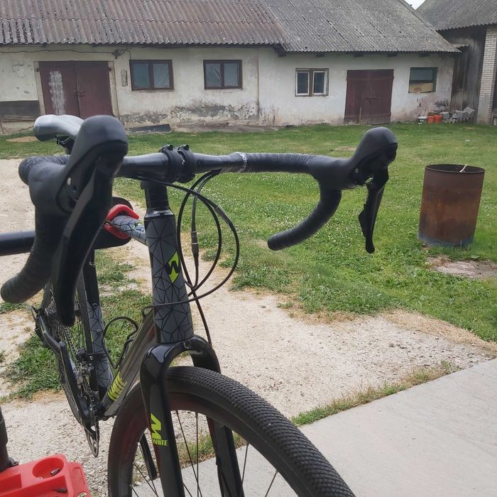 Gravel White Gx lite 18 na GRX 2 x 10.