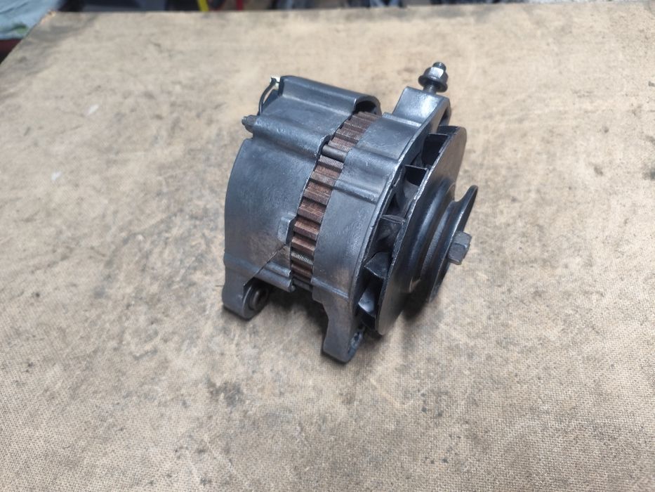 Генератор Ваз 2108,2109,2101-2106,2107,2121 класика,нива,таврія.