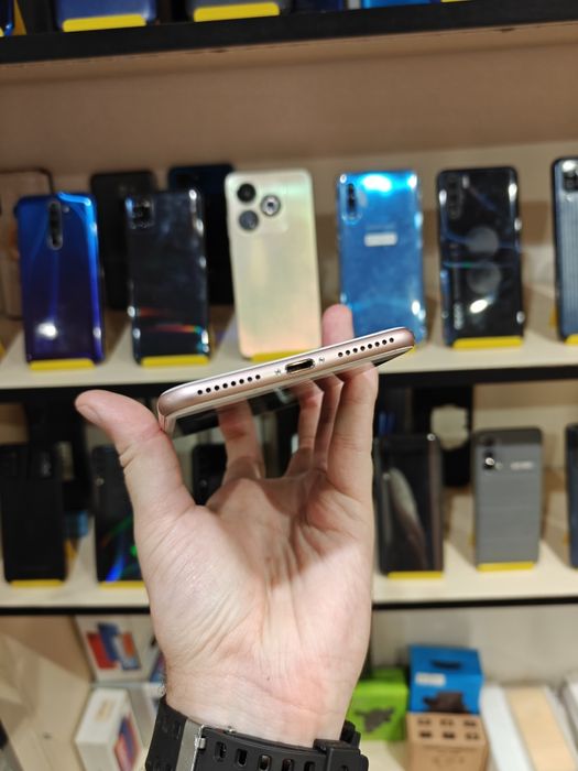 Apple iPhone 7 Plus 32GB Neverlock як новий!