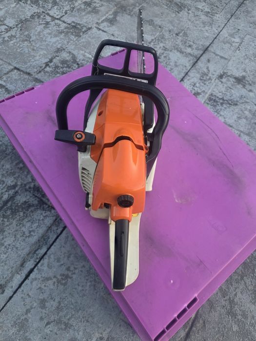 190Pilarka spalinowa STIHL MS 270 – Mocna i niezawodna (3.5 KM)
