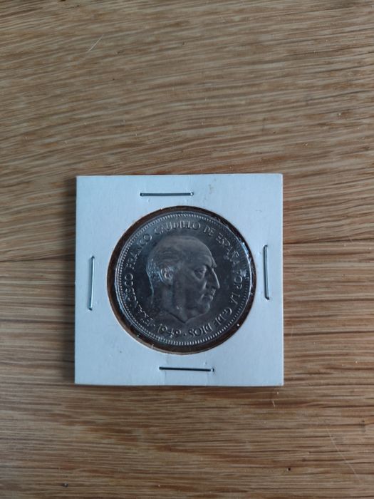 Moeda 5 pesetas 1949 estrela 49