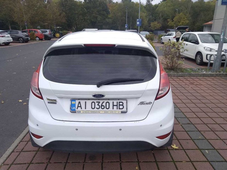 Ford Fiesta Мк7 турбодизель1.5TDCI 2013г 110 тыс  Механика