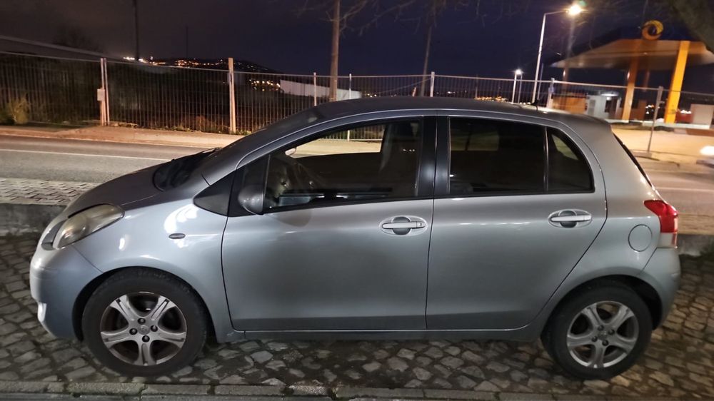 Toyota Yaris 2011