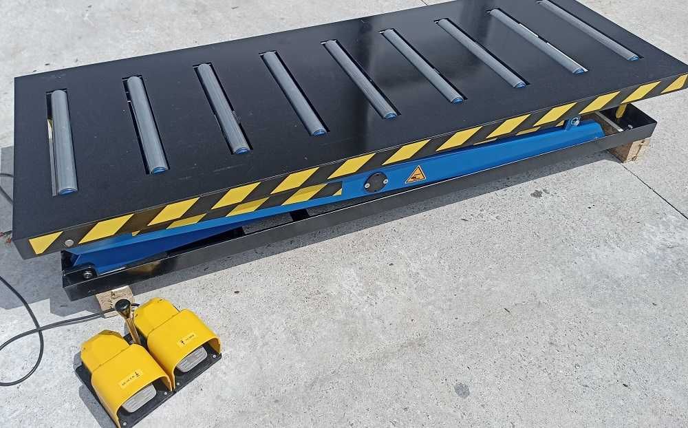 Plataforma com rolos movíveis