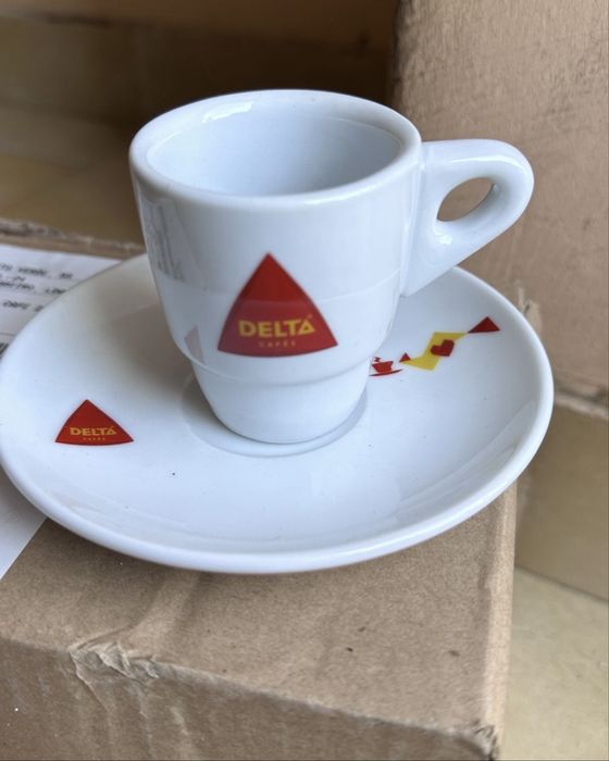 Conjunto chávenas e taças Delta