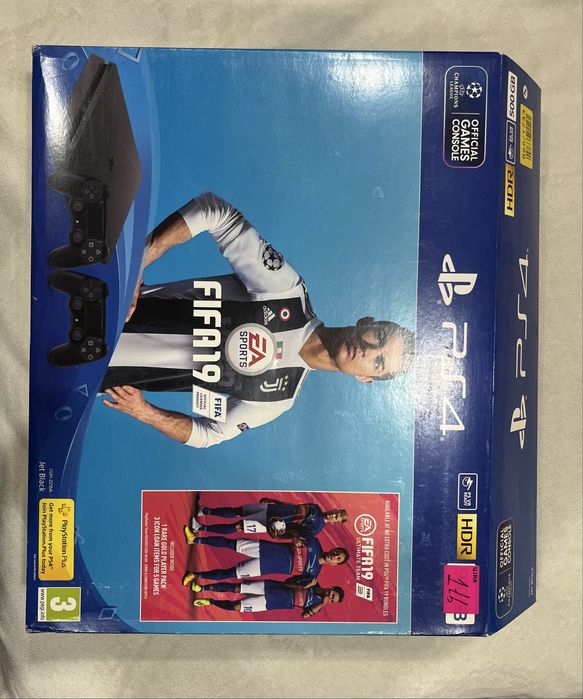 Продам плейстейшен 4 слім 1 тб