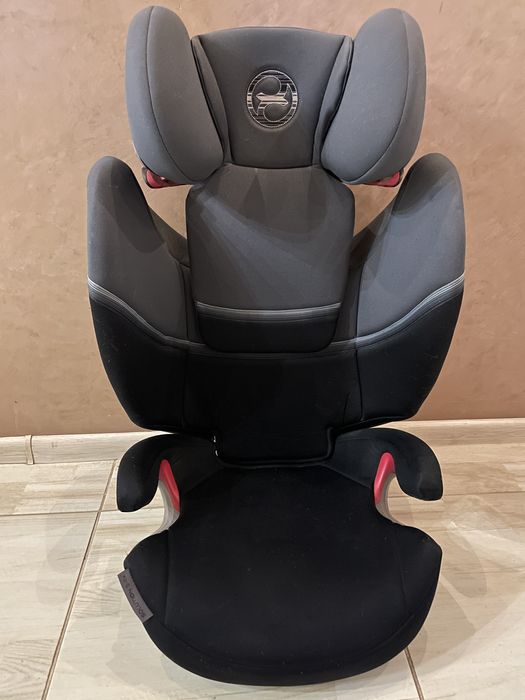 Дитяче автомобільне крісло-бустер Cybex Solution