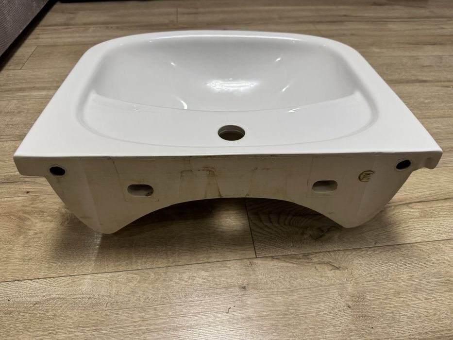 Умивальник KOLO 50см