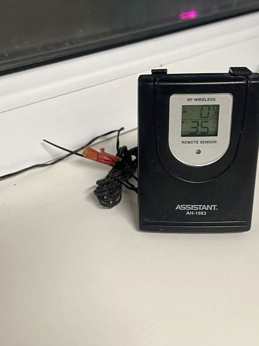 Продам метеостанцію Assistant