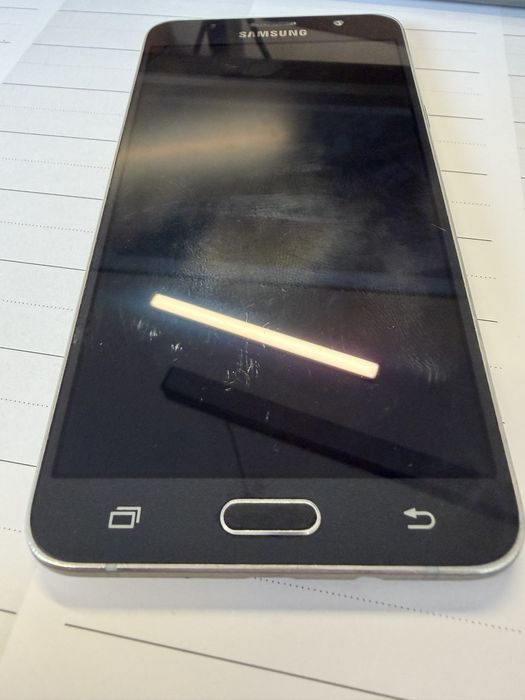 Samsung Galaxy J7 (2016)