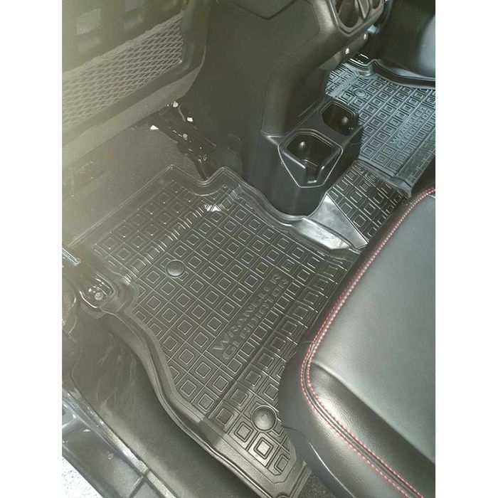 Коврики Jeep Patriot Compass Cherokee Grand Cherokee Avto Gumm в салон