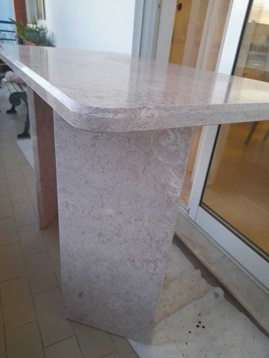 Mesa Mármore Rosa