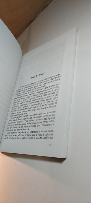 Como Ver e Ler a Aura - Ted Andrews