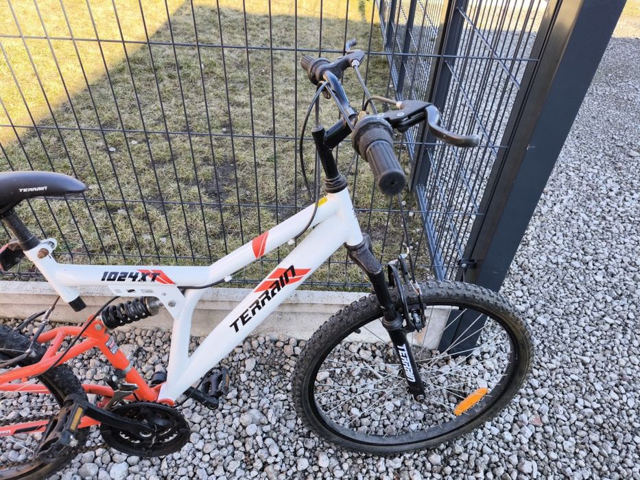 Rower   młodzieżowy  24'